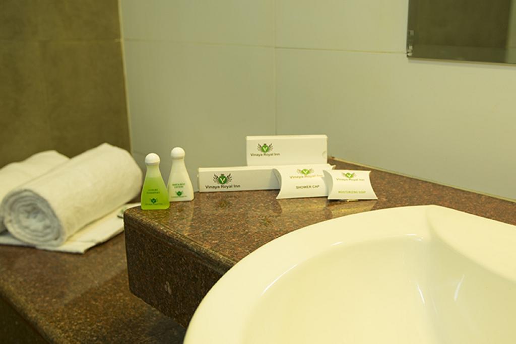 Vinaya Royal Inn Kammasandra Kamer foto